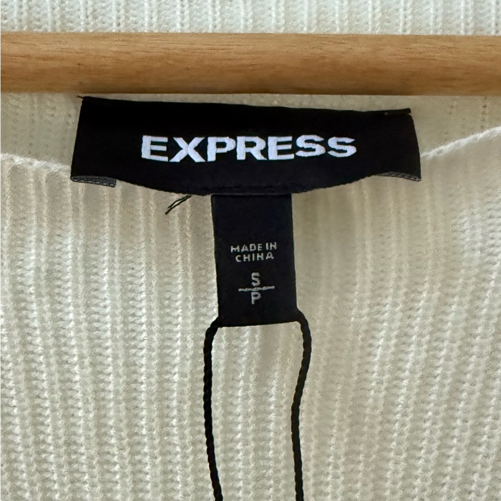 NWT Express Cream Cold Shoulder Sweater! Small! New! - Picture 5 of 8